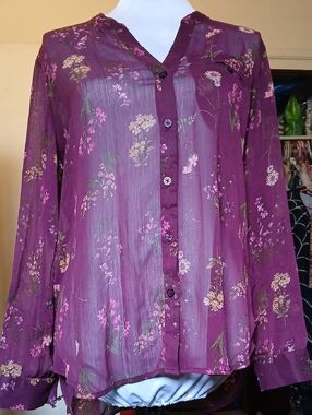 Kut from the Kloth Plum Floral Sheer Button-Front Blouse